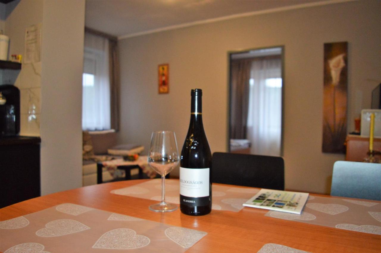 Chill Hill Apartment Egerszalok Luaran gambar